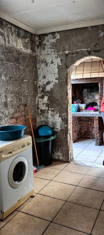 2 Bedroom Property for Sale in Kwanonqaba Western Cape